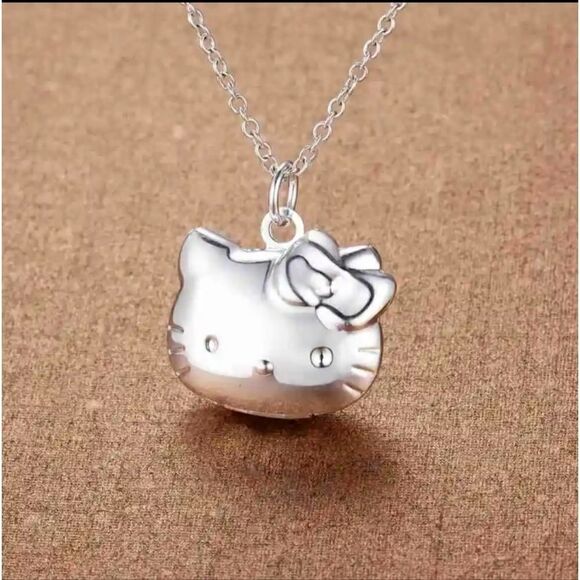Hello Kitty 925 Sterling Silver Locket Necklace - Picture 2 of 4